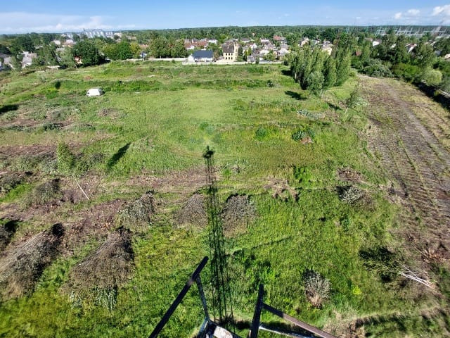 Pārdod zemes gabalu, ir pilsētas komunikācijas , ērta piekļuves , laba atrašanās vieta , daļēja... Jelgava - foto 3