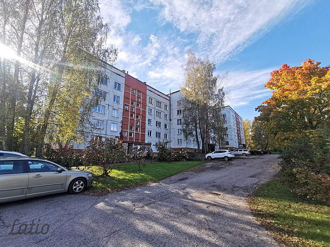 Gaišs un mājīgs 4 istabu dzīvoklis- jūsu jaunās mājas Inciemā.

Pārdod plašu un Rīgas rajons - foto 1