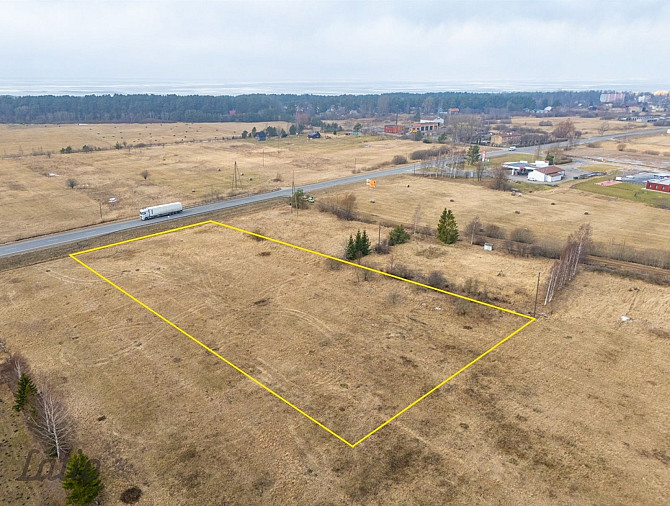 Pārdod zemes gabalu stratēģiski izdevīgā vietā pie A1 šosejas, Salacgrīvā

Tiek pārdots Salaspils - foto 12