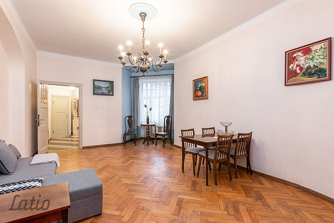 Izīrējam plašu dzīvokli vēsturiskā centra namā!

Piedāvājam ērtu dzīvokli piektajā Rīga - foto 3