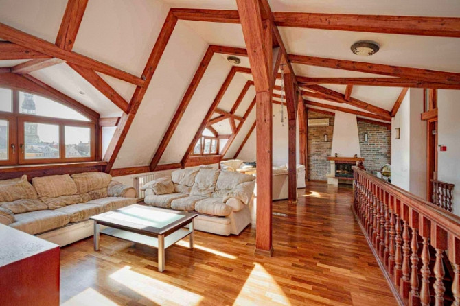 Эксклюзивный пентхаус в сердце Старой Риги  Продается двухуровневый пентхаус в Рига - изображение 2