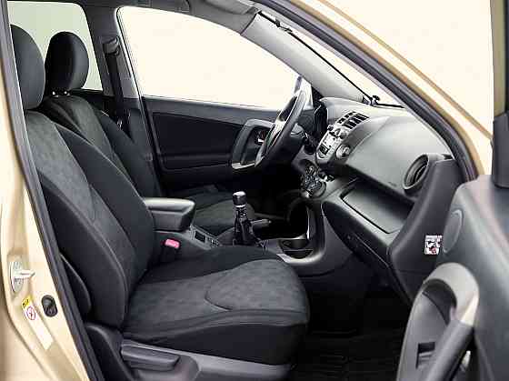 Toyota RAV4 Linea Sol Facelift LPG 2.0 116kW Tallina