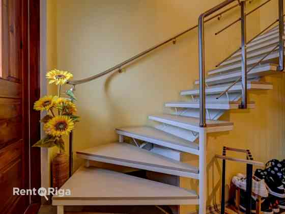 Большой дом + гостевой дом с баней  просторная недвижимость с множеством Rīga