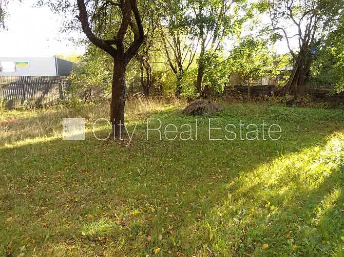 Fasādes māja, ķieģeļu mūra sienas, ieeja no ielas, mājā pieslēgta 3 fāžu Rīga - foto 20