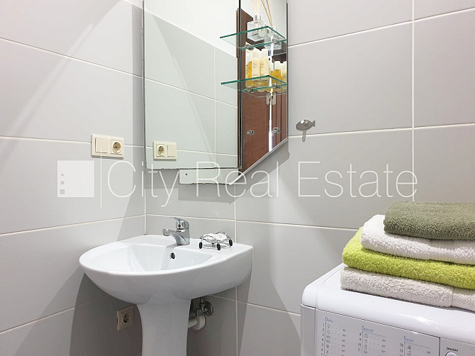 Šo dzīvokli izīrē pa diennaktīm (īstermiņa īre), īres cena sludinājumā norādīta par Rīgas rajons - foto 14