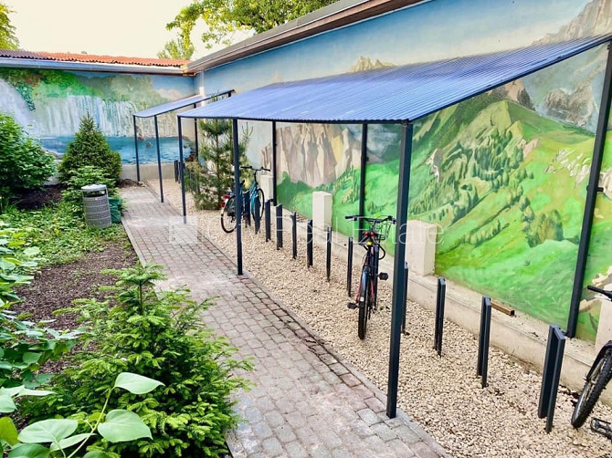 Fasādes māja, renovēta māja, slēgts pagalms, ieeja no pagalma, kāpņu telpa pēc kosmētiskā Rīga - foto 7