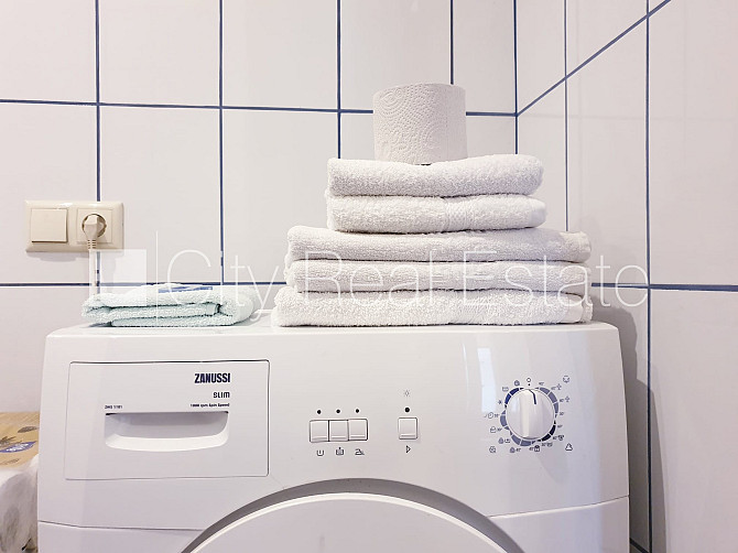 Pagalma ēka, renovēta māja, slēgts pagalms, ieeja no ielas un pagalma, ir lifts, kāpņu telpa Rīgas rajons - foto 13