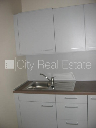 Проект - Skolas 9 (Сколас 9), фасадный дом, реновированный дом, вход с улицы, лестничная Рига - изображение 5