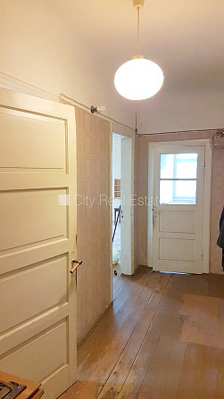 Земля в собственности, фасадный дом, закрытый двор, территория обнесена Рига - изображение 10