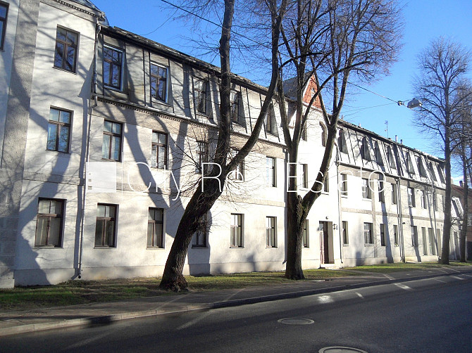 Fasādes māja, renovēta māja, ieeja no ielas un pagalma, kāpņu telpa pēc kosmētiskā Rīga - foto 19