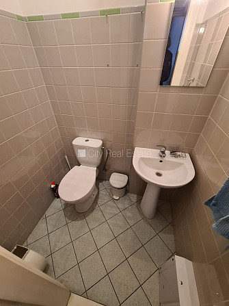 Projekts - Ģertrūdes 10, fasādes māja, renovēta māja, ieeja no ielas, ir lifts, kāpņu telpa Rīga - foto 16