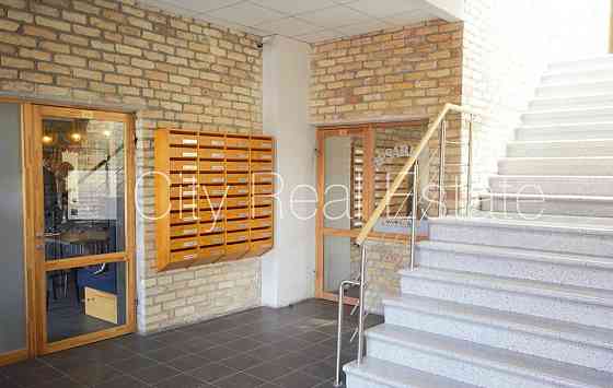 Реновированный дом, плата за обслуживание одного квадратного метра в  месяц 2.85 EUR, Rīga