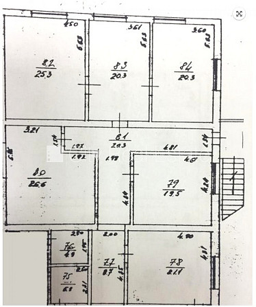 Закрытая территория, территория обнесена бетонным забором, высота въездных Рига - изображение 5