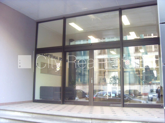 Jaunceltne, fasādes māja, viena kvadrātmetra apsaimniekošanas maksa mēnesī , objektu apsargā Rīga - foto 12