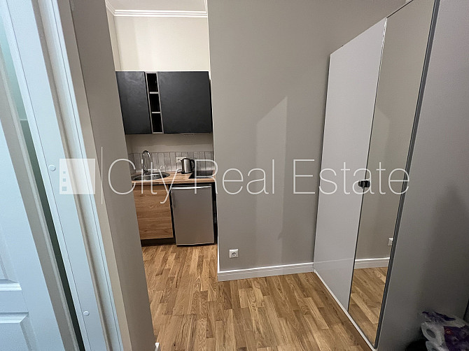 Fasādes māja, renovēta māja, bruģēts piebraucamais ceļš, iespēja nomāt autostāvvietu, Rīga - foto 6