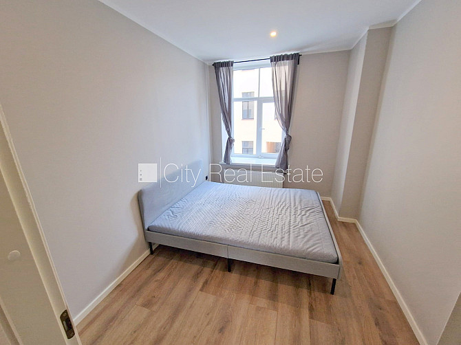 Здание во дворе, реновированный дом, закрытый двор, вход с улицы и со двора, Рига - изображение 10