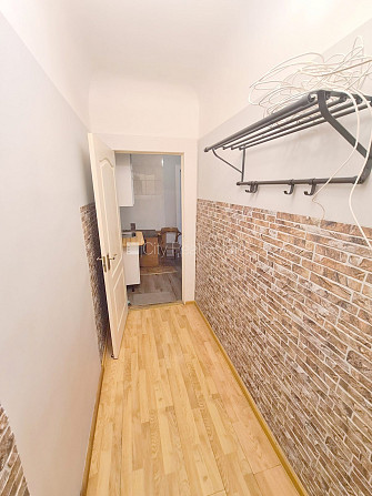 Fasādes māja, slēgts pagalms, ieeja no ielas, logi vērsti uz pagalma pusi, istaba izolēta, Rīga - foto 18