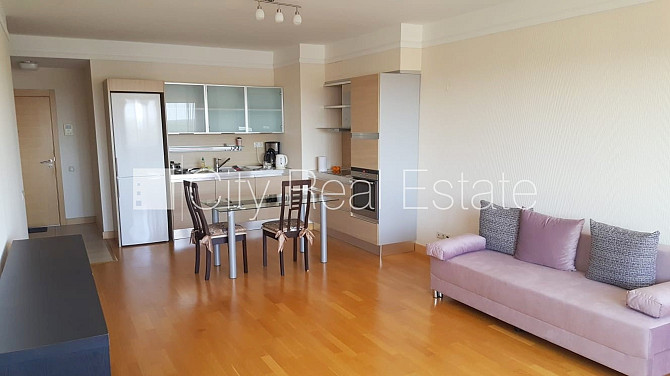 Projekts - Panorama Plaza, jaunceltne, slēgta teritorija, ieeja no ielas, ir lifts, logi vērsti Rīga - foto 3