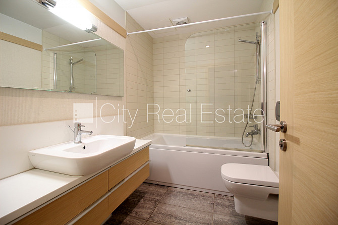 Projekts - Panorama Plaza, jaunceltne, slēgta teritorija, pazemes autostāvvieta, ir lifts, logi Rīga - foto 9