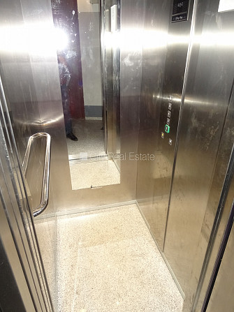 Fasādes māja, slēgts pagalms, ieeja no ielas, ir lifts, kāpņu telpa pēc kapitālā remonta, Rīga - foto 20