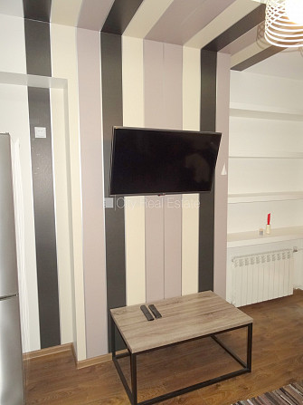 Fasādes māja, slēgts pagalms, ieeja no ielas, ir lifts, kāpņu telpa pēc kapitālā remonta, Rīga - foto 5