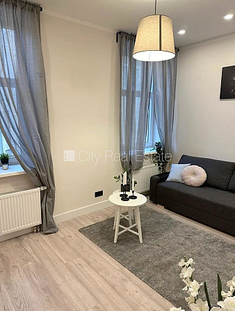 Projekts - Matīsa 38, fasādes māja, renovēta māja, slēgts pagalms, ieeja no ielas, kāpņu Rīga - foto 8