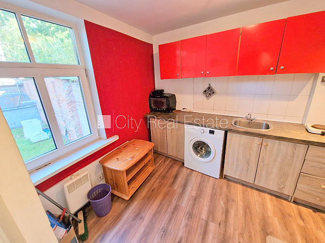 Zeme īpašumā, koka māja, fasādes māja, fasāde ar koka apdari, ieeja no pagalma, logi vērsti Rīgas rajons - foto 5