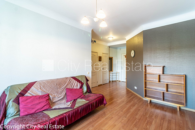 Fasādes māja, renovēta māja, slēgts pagalms, ieeja no ielas, kāpņu telpa pēc kosmētiskā Rīga - foto 3