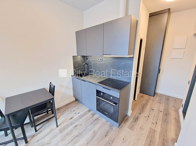 Projekts - Matīsa 38, pagalma ēka, renovēta māja, labiekārtots apzaļumots pagalms, slēgts Rīga - foto 1