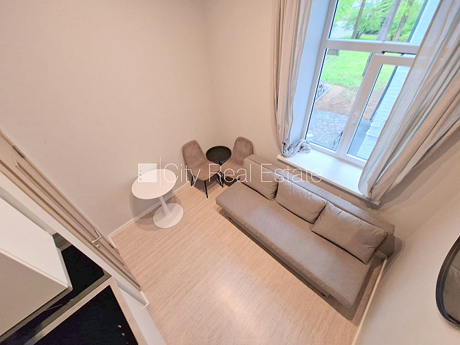 Фасадный дом, реновированный дом, закрытый двор, вход с улицы, лестничная клетка Рига - изображение 5