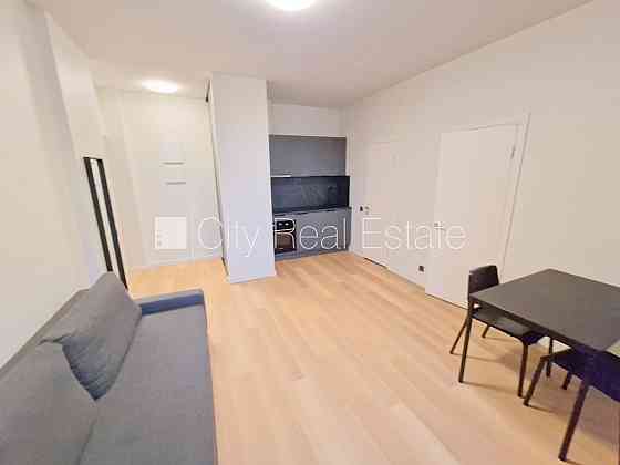 Проект - Matīsa 38 (Матиса 38), здание во дворе, реновированный дом, благоустроенный Рига