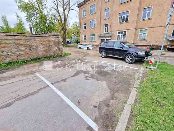 Место для машины, возможность аренды парковки, CITY REAL ESTATE ID - 517491 
 Дополнительная Рига