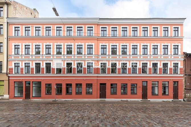 Fasādes māja, renovēta māja, slēgts pagalms, ieeja no ielas un pagalma, kāpņu telpa pēc Rīga - foto 13