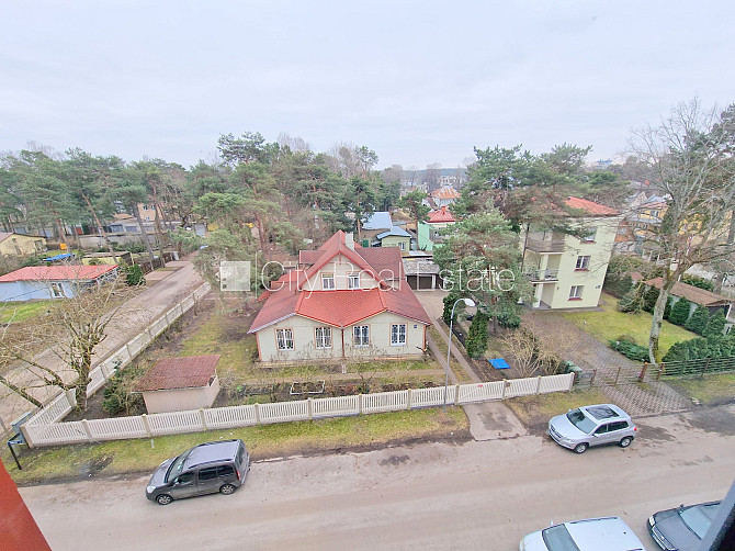 Zeme īpašumā, ieeja no ielas, kāpņu telpa bez remonta, lodžija, logi vērsti mājas abās Jūrmala - foto 18