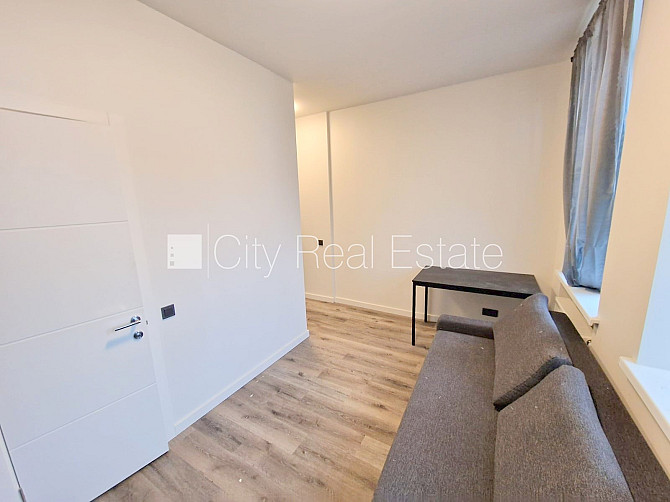 Здание во дворе, реновированный дом, закрытый двор, охраняемый двор, вход с улицы Рига - изображение 4