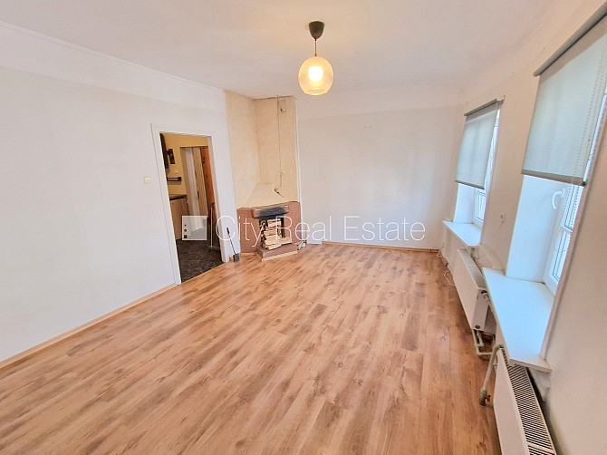 Фасадный дом, реновированный дом, закрытый двор, вход с улицы, лестничная клетка Рига - изображение 2