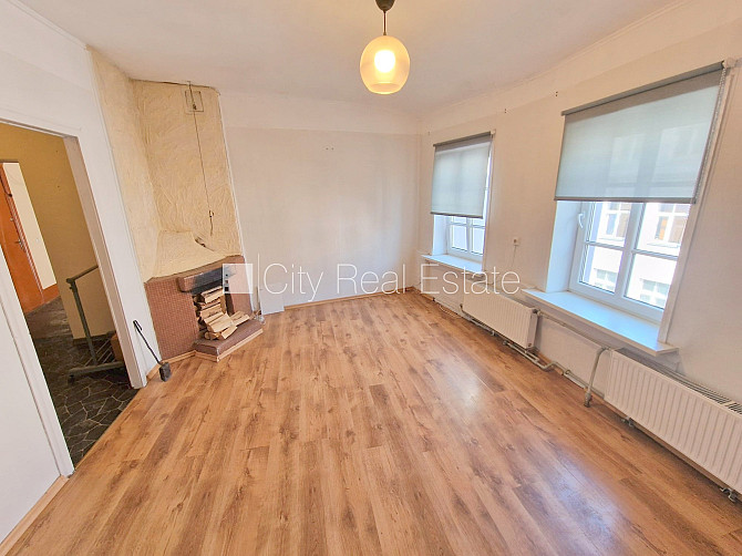 Фасадный дом, реновированный дом, закрытый двор, вход с улицы, лестничная клетка Рига - изображение 3