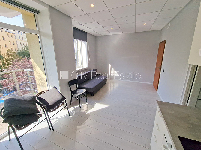 Новостройка, фасадный дом, вход с улицы, лифт, лестничная клетка после Рига - изображение 8