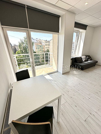 Новостройка, фасадный дом, вход с улицы, лифт, лестничная клетка после Рига - изображение 9