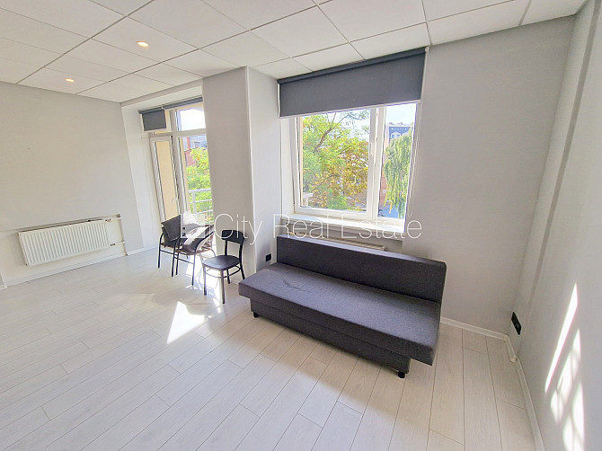 Новостройка, фасадный дом, вход с улицы, лифт, лестничная клетка после Рига - изображение 4