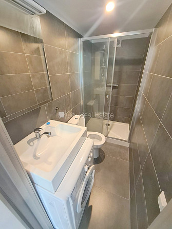 Здание во дворе, реновированный дом, закрытый двор, вход с улицы и со двора, Рига - изображение 11