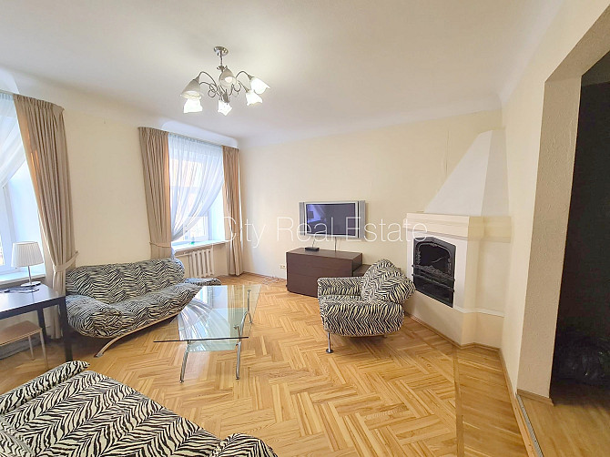 Фасадный дом, реновированный дом, благоустроенная озеленённая территория, Рига - изображение 3