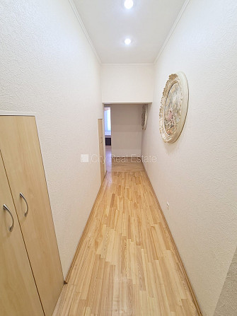 Фасадный дом, реновированный дом, благоустроенная озеленённая территория, Рига - изображение 17