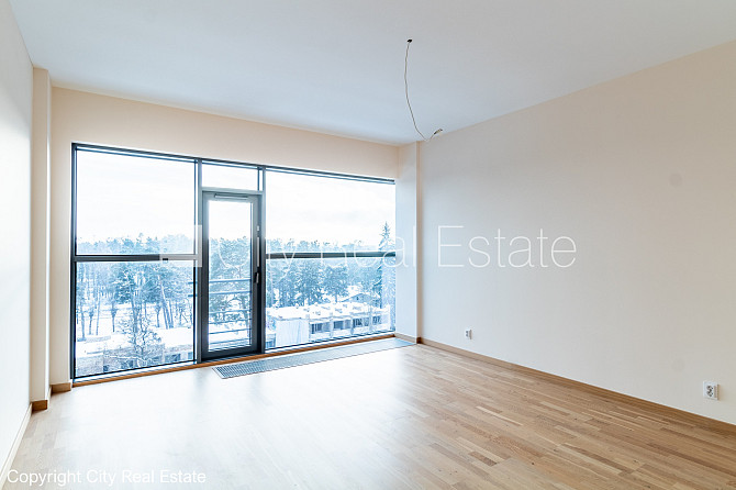 Zeme īpašumā, jaunceltne, monolīta betona sienas, zaļā teritorija, bruģēts piebraucamais Jūrmala - foto 3