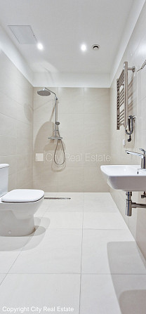 Zeme īpašumā, jaunceltne, monolīta betona sienas, zaļā teritorija, bruģēts piebraucamais Jūrmala - foto 16