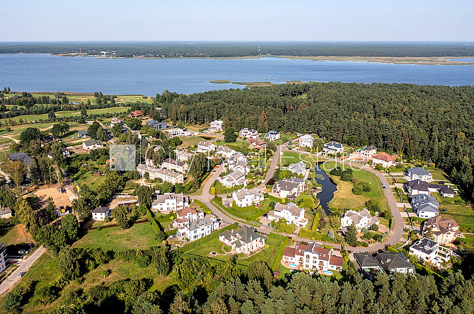 Zeme īpašumā, privātmāja, jaunceltne, keramzīta bloku sienas, labiekārtota apzaļumota Rīga - foto 4