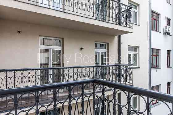 Проект - Residence Lumiere (Ресиденце Лумиере), фасадный дом, реновированный дом, Рига