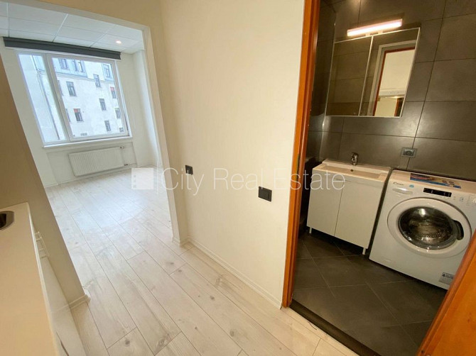 Jaunceltne, fasādes māja, slēgts pagalms, ieeja no ielas, ir lifts, kāpņu telpa pēc Rīga - foto 10