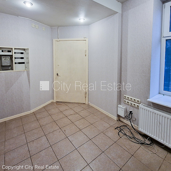 Fasādes māja, viena kvadrātmetra apsaimniekošanas maksa mēnesī  0,38 EUR, ieeja no ielas, Rīga - foto 11