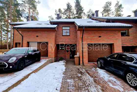 Проект - Апоги, рядный дом, новостройка, благоустроенная озеленённая территория, Rīga